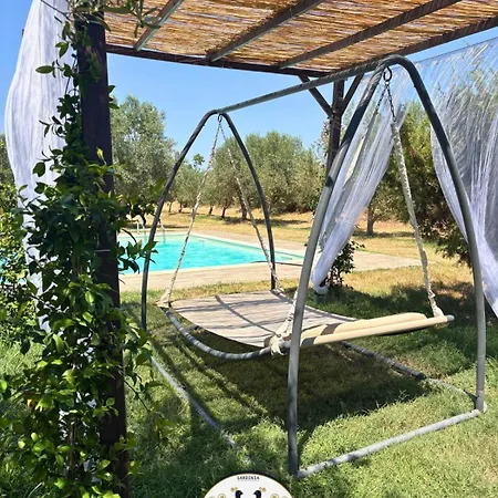 Villa Paola Castiadas